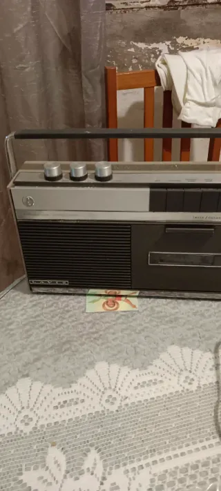 Radio Cassette Lavis Vintage