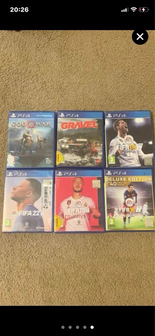 Consola PS4 + 5 Juegos