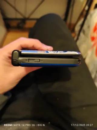 Nintendo 3DS XL con caricatore e stilo