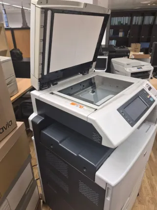 Impresora HP Color LaserJet CM6030f Multifuncional