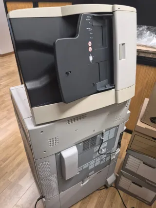 Impresora HP Color LaserJet CM6030f Multifuncional