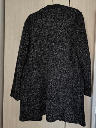 Abrigo Stradivarius Negro/Gris Talla M