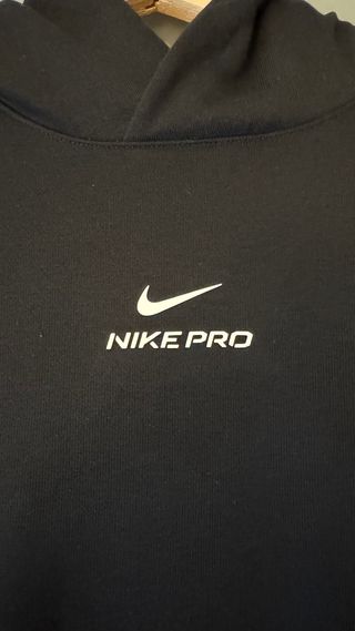 Vendo sudadera Nike Pro Dri-Fit Talla: M