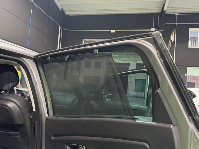 RENAULT Grand Scénic Limited Blue dCi