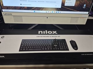 Lenovo Ideacentre Todo En Uno i3