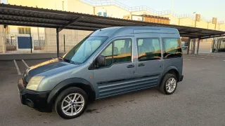 Ford Transit Connect 2004