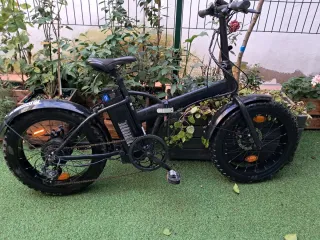 Bicicleta Eléctrica Plegable Negra