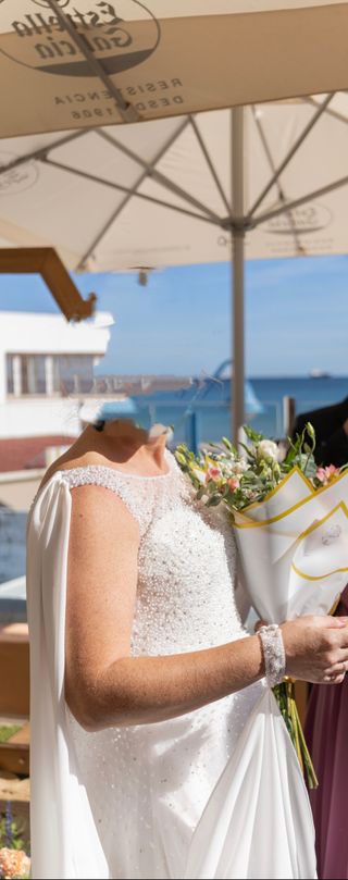 Capa de Novia de muy buena calidad seda gasa