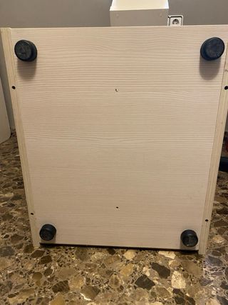 Cajonera de madera con balda