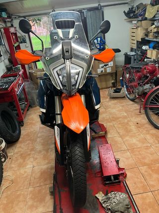 KTM 890 Adventure R.