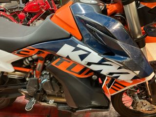 KTM 890 Adventure R.