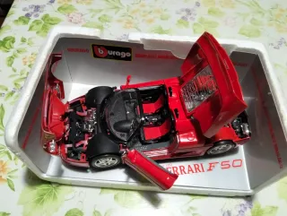 Ferrari F50 Bburago 1/18 con scatola originale