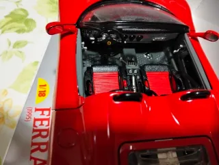 Ferrari F50 Bburago 1/18 con scatola originale