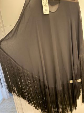 Capa de fiesta de Zara - Talla M