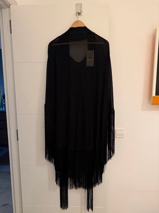 Capa de fiesta de Zara - Talla M