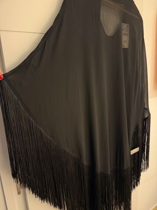 Capa de fiesta de Zara - Talla M