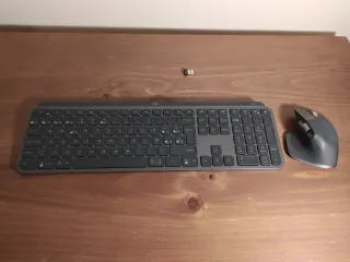 Teclado y Ratón Logitech Inalámbricos