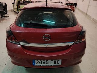 Opel Astra 2007