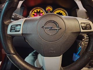 Opel Astra 2007