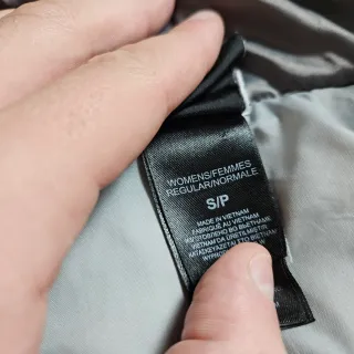 Chaqueta The North Face Gris