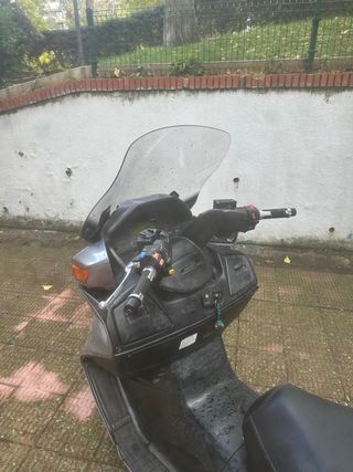 Suzuki Burgman 650