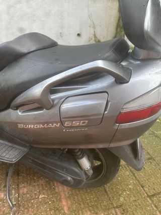 Suzuki Burgman 650