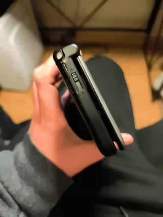 Nintendo 3DS XL Argento e Nero con caricatore e stilo