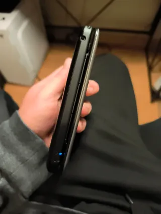 Nintendo 3DS XL Argento e Nero con caricatore e stilo