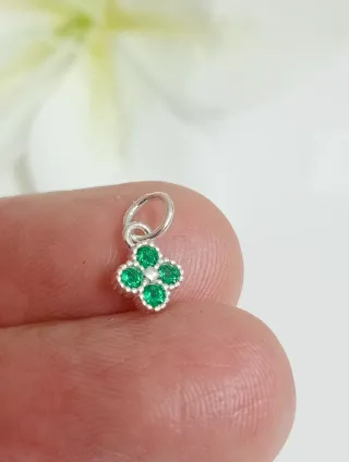 Mini colgante plata circonitas esmeralda 6x6mm