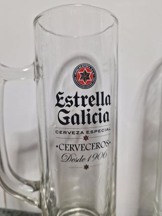 Confezione da 7 Bicchieri di Birra Estrella Galicia