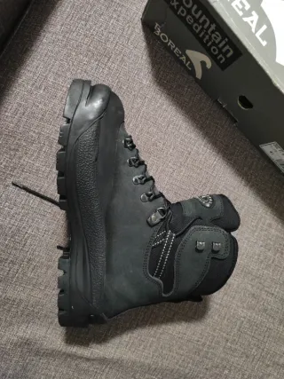 Botas de montaña talla 41