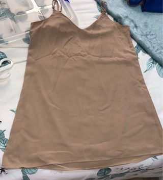 Vestido beige tirantes