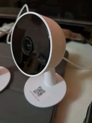 2 Cámaras de Seguridad Blancas