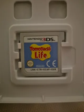 Nintendo 3DS Tomodachi Life