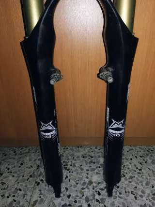 Horquilla Marzocchi MX Comp Air 26 105mm