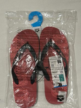 Chanclas Arena Rojas Talla 44/45