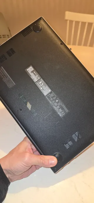 Asus VivoBook 14 Argento