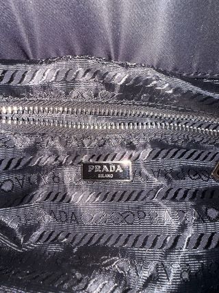 Borsa Prada nera in nylon