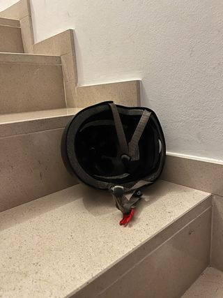 Casco Negro Protección