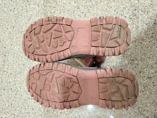 Botas de nieve rosas para niña talla 28