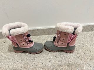 Botas de nieve rosas para niña talla 28
