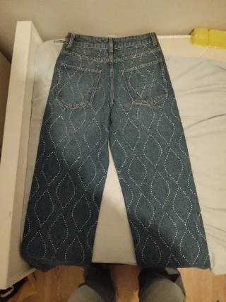 Pantalones Zara Talla 36 con Brillantes