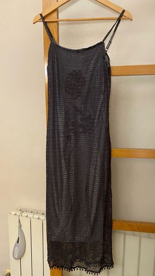 Vestido fiesta rejilla gris MNG