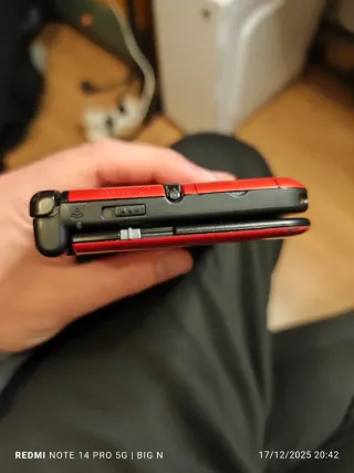 Nintendo 3DS XL + caricatore + pennino