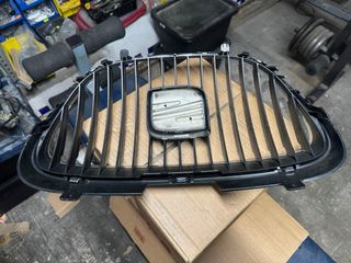 Rejilla frontal parilla SEAT Altea