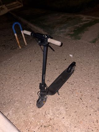 Patinete eléctrico , seminuevo