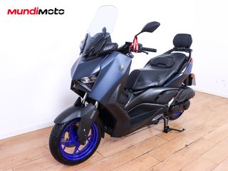 YAMAHA X-MAX 125