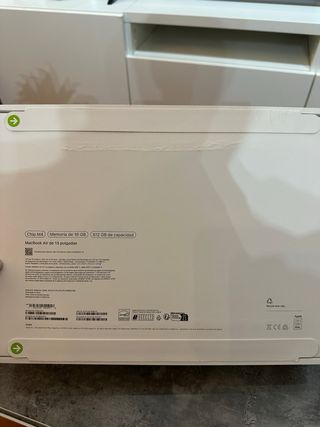 MacBook Air M4 13” 16GB RAM 512GB SSD