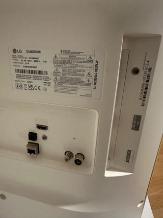 Smart TV LG 32 Blanca + Chromecast