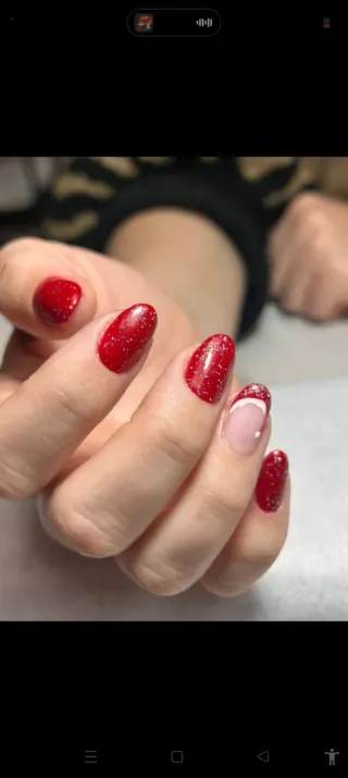 Tú manicura con Ro!